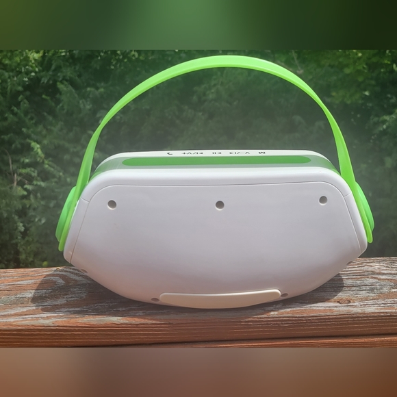 Margaritaville Wireless speakers - Picture 2 of 6